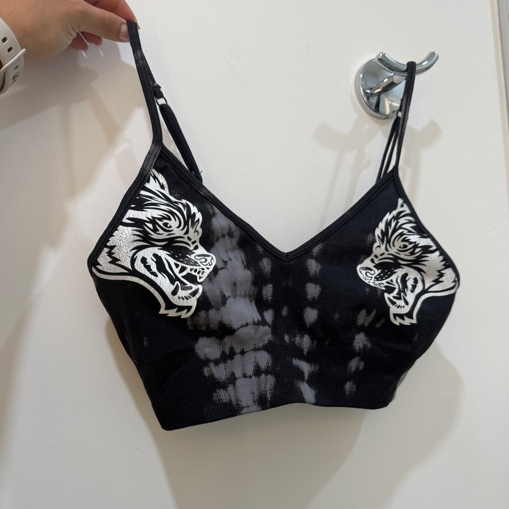 Darcsport dual eversion seamless sport bra in Norse purple serpent